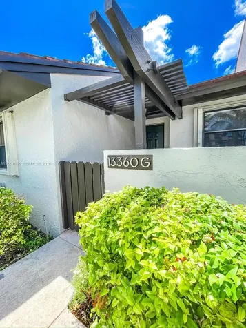 13360 SW 89th Terrace Miami FL 33186