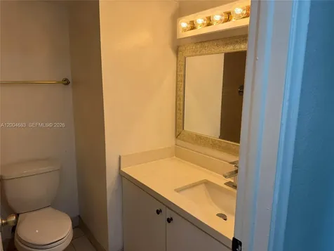 9001 SW 77th Avenue Miami FL 33156