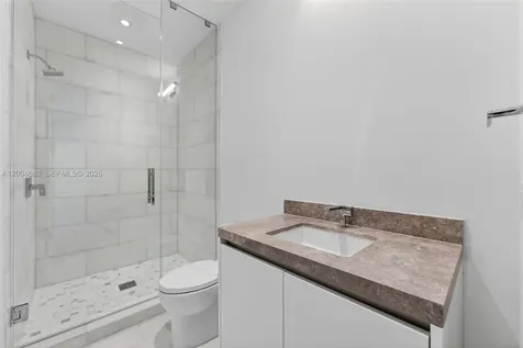 175 SE 25th Road Miami FL 33129
