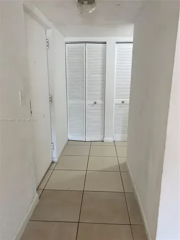 17600 NW 68th Avenue Hialeah FL 33015