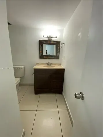 17600 NW 68th Avenue Hialeah FL 33015