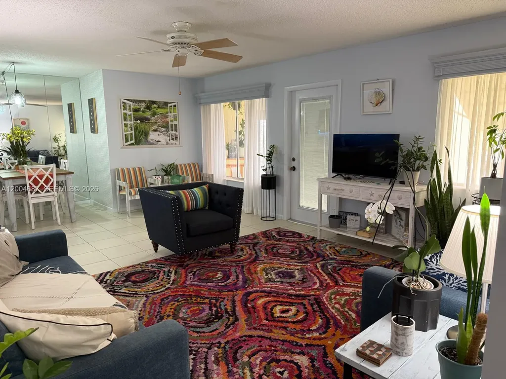 208 Pine Hov Circle Green Acres FL 33463