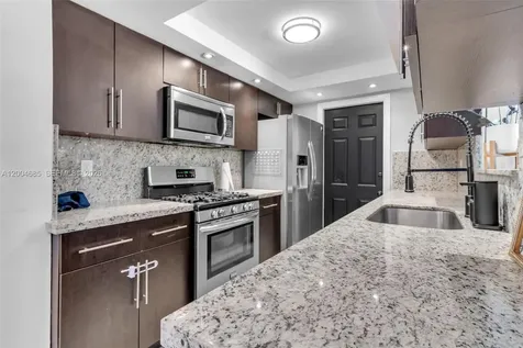13741 SW 72nd Terrace Miami FL 33183