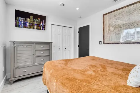 13741 SW 72nd Terrace Miami FL 33183