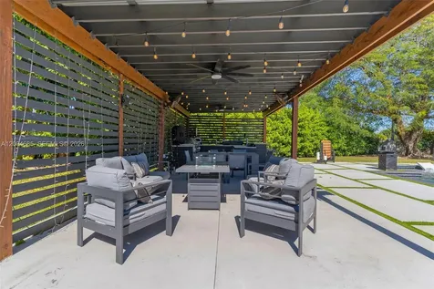 13741 SW 72nd Terrace Miami FL 33183