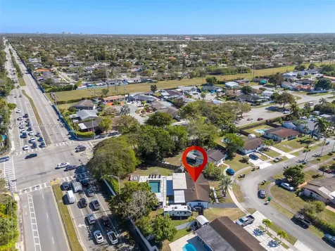13741 SW 72nd Terrace Miami FL 33183
