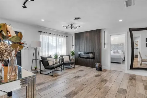 13741 SW 72nd Terrace Miami FL 33183