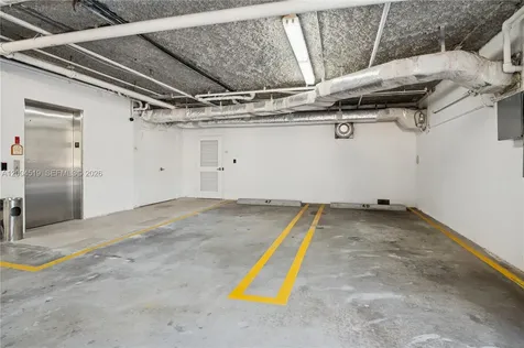 719 Crandon Boulevard Key Biscayne FL 33149