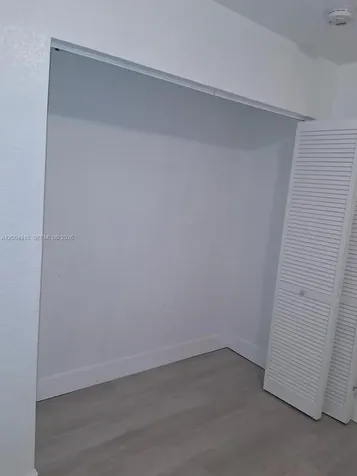 18330 SW 102nd Place Miami FL 33157
