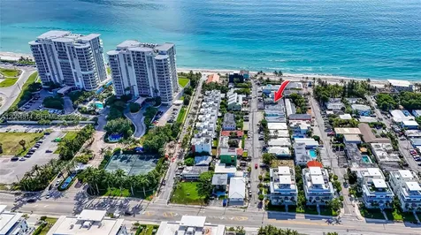 318 Walnut Street Hollywood FL 33019