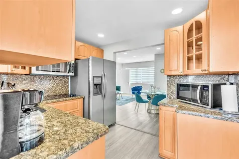 10000 E Bay Harbor Drive Bay Harbor Islands FL 33154