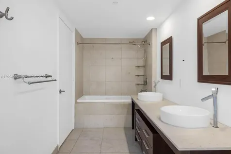 465 Brickell Avenue Miami FL 33131