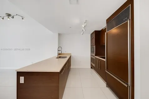 465 Brickell Avenue Miami FL 33131