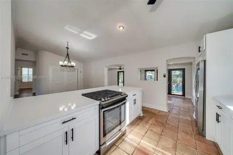 1704 SW 5th Court Fort Lauderdale FL 33312