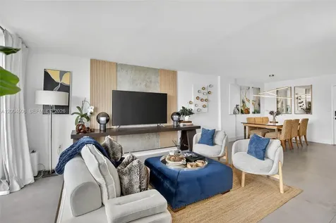 2780 NE 183rd Street Aventura FL 33160