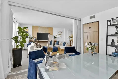 2780 NE 183rd Street Aventura FL 33160