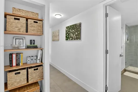 2780 NE 183rd Street Aventura FL 33160