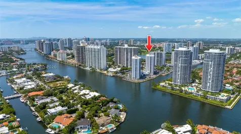 20505 E Country Club Drive Aventura FL 33180