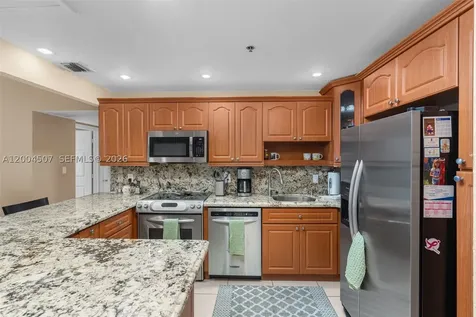 20505 E Country Club Drive Aventura FL 33180