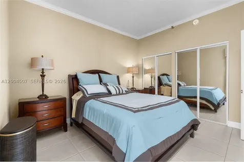20505 E Country Club Drive Aventura FL 33180