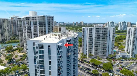 20505 E Country Club Drive Aventura FL 33180