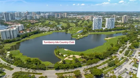 20505 E Country Club Drive Aventura FL 33180