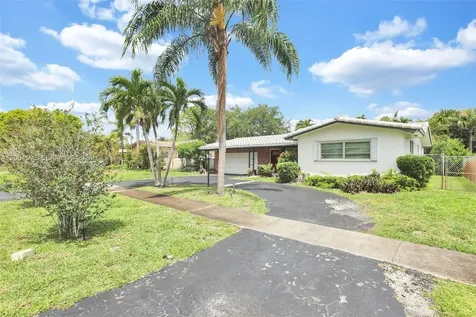 4201 Mckinley Street Hollywood FL 33021