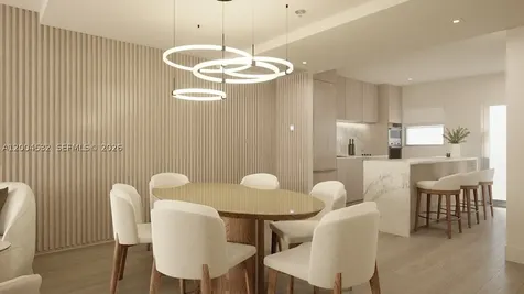 250 Collins Avenue Miami Beach FL 33139