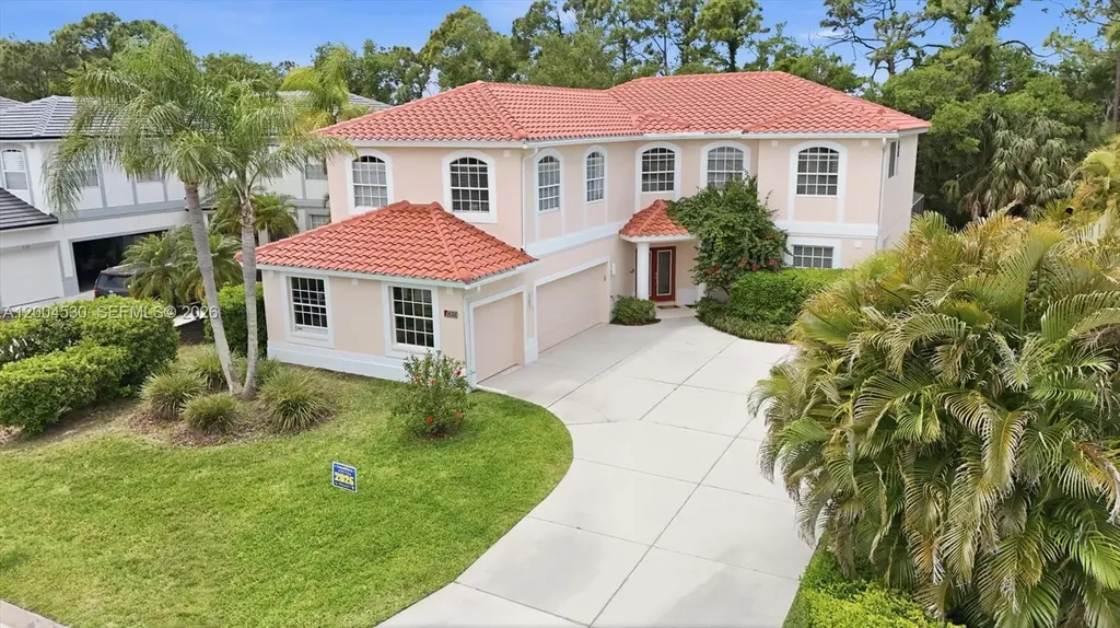 674 Clear Creek Drive Sarasota FL 34229