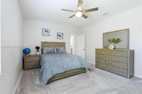 674 Clear Creek Drive Sarasota FL 34229