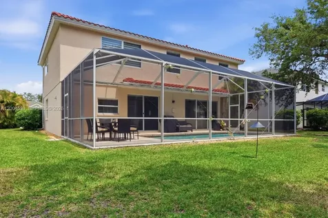 674 Clear Creek Drive Sarasota FL 34229