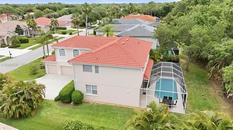 674 Clear Creek Drive Sarasota FL 34229