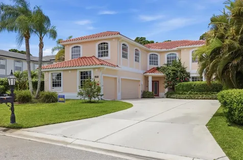 674 Clear Creek Drive Sarasota FL 34229