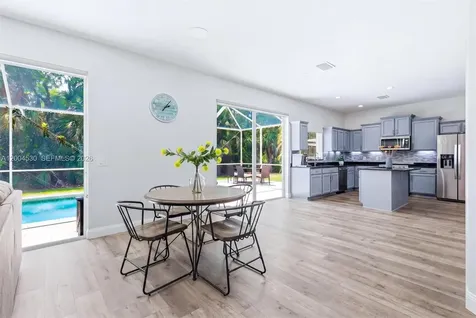 674 Clear Creek Drive Sarasota FL 34229