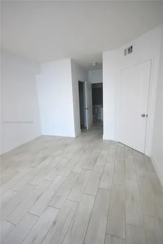 5085 NW 7th Street Miami FL 33126