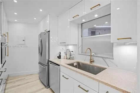 1881 Washington Avenue Miami Beach FL 33139