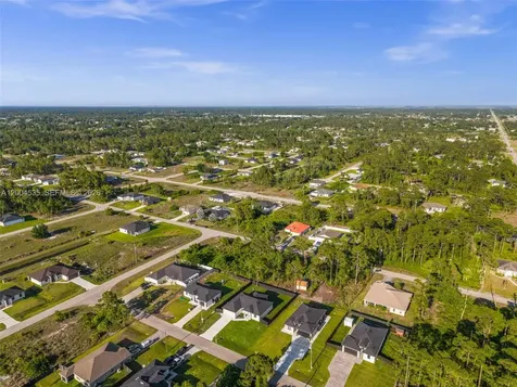 763 Andover Avenue S Lehigh Acres FL 33974