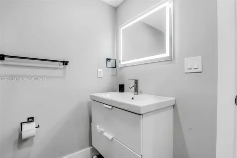 1741 NW 44th Street Miami FL 33142