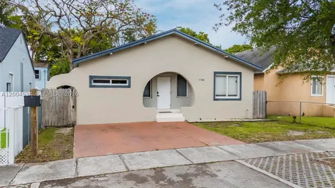 1741 NW 44th Street Miami FL 33142