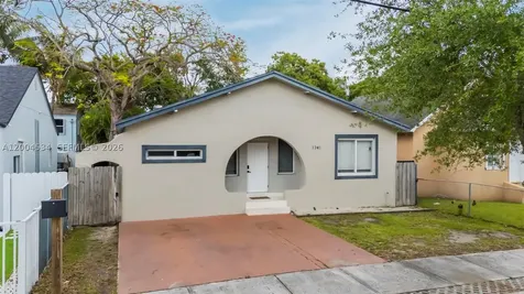 1741 NW 44th Street Miami FL 33142