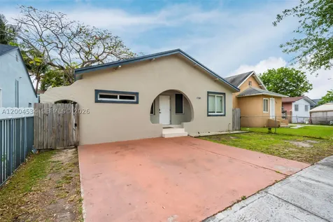 1741 NW 44th Street Miami FL 33142