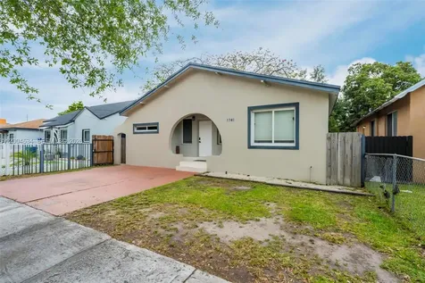 1741 NW 44th Street Miami FL 33142