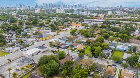 1741 NW 44th Street Miami FL 33142