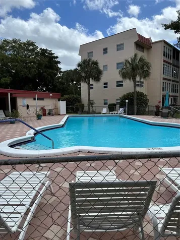 1045 Country Club Drive Margate FL 33063