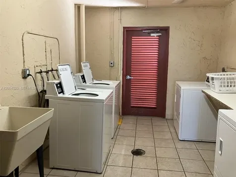 1045 Country Club Drive Margate FL 33063