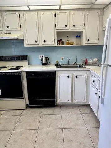 1045 Country Club Drive Margate FL 33063