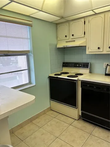 1045 Country Club Drive Margate FL 33063