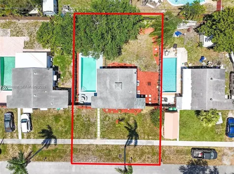 5621 SW 38th Court Davie FL 33314