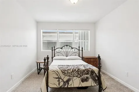 7975 Crespi Blvd, Unit 2 Miami Beach FL 33141