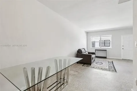 7975 Crespi Blvd, Unit 2 Miami Beach FL 33141
